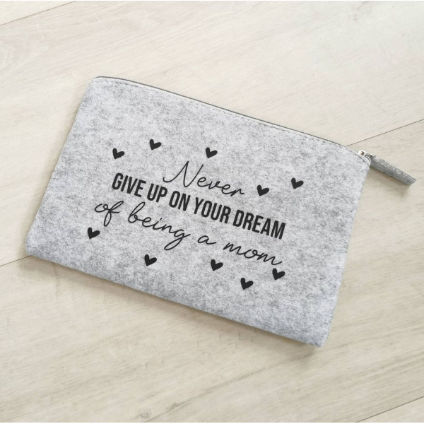 Medicatie etui - Never Give Up