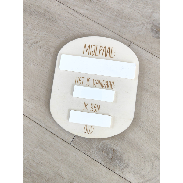 Herbruikbaar Mijlpaalbord