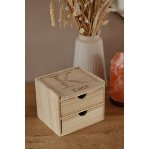 Sieraden/Make-up kistje met naam - "Kate"